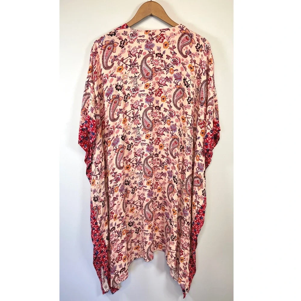 Artesia Paisley Floral Kimono XL/XXL Red Pink Boho Hippie Gypsy Eclectic Artsy